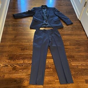 Men’s Navy Calvin Klein Suit 40s 31/32